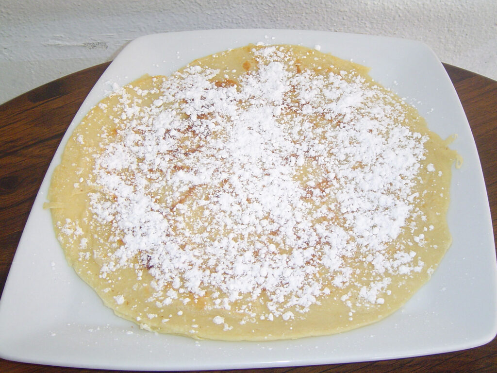 pannenkoek-met-poedersuiker